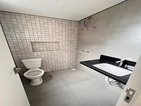 Sobrado 3 Quartos com 1 Suíte e 100m² - Xaxim - Foto 12