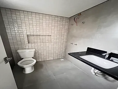 Sobrado 3 Quartos com 1 Suíte e 100m² - Xaxim - Foto 13