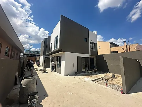 Sobrado 3 Quartos com 1 Suíte e 100m² - Xaxim - Foto 14