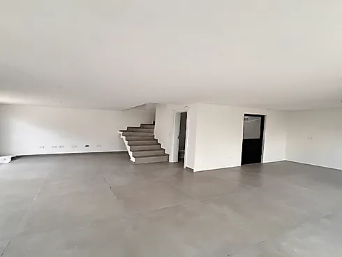 Sobrado 3 Quartos com 1 Suíte e 100m² - Xaxim - Foto 8