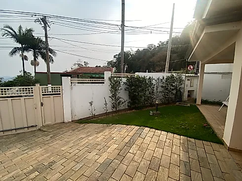 Casa em Bairro Assumpção Netto, Águas de Lindóia