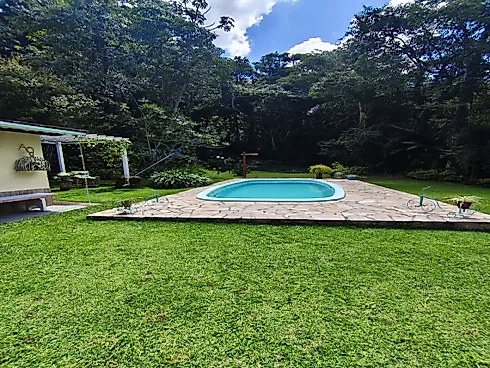Sítio em Extrema/MG com Piscina, Lago e Excelente Estrutura - Foto 30