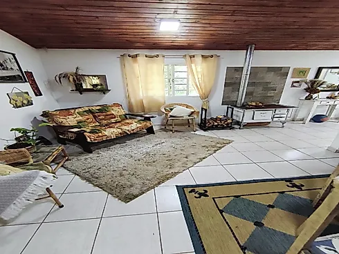 Sítio em Extrema/MG com Piscina, Lago e Excelente Estrutura - Foto 8