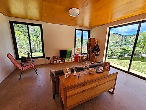 Casa em Centro, Monte Alegre do Sul