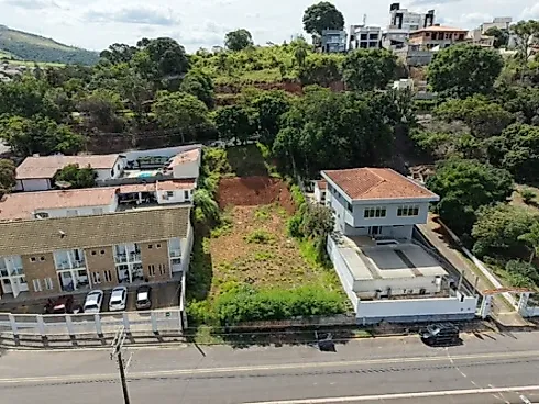Apartamento em Jardim Estância Lindóia, Lindóia