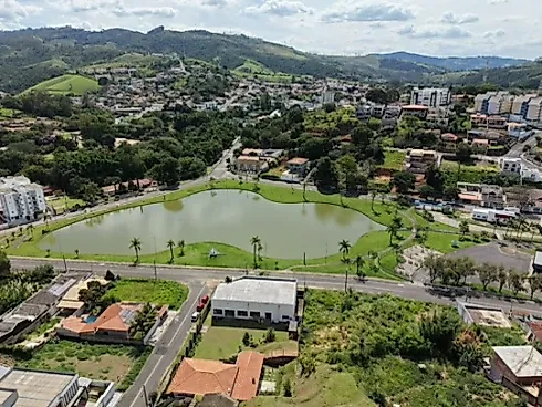 Apartamento em Jardim Estância Lindóia, Lindóia