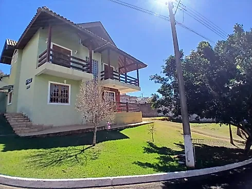 Apartamento em Jardim Europa, Serra Negra
