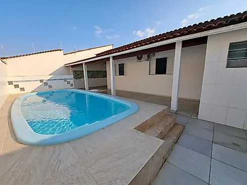 Casa com Piscina a Venda em Itanhaém, Lado Praia. - Apartamento em Cibratel 2, Itanhaém - Foto 1