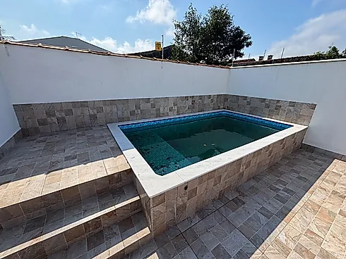 Casa a Venda com Piscina Piscina em Itanhaém, Lado Praia. - Casa em São Fernando, Itanhaém - Foto 2