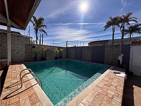 Casa Á 150 Metros da Praia com Conforto e Lazer - Foto 2