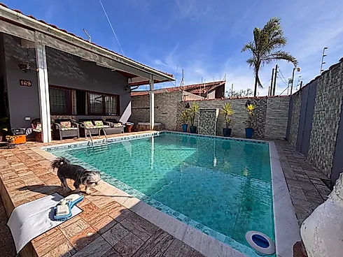 Casa Á 150 Metros da Praia com Conforto e Lazer - Foto 4