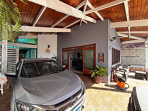 Casa Á 150 Metros da Praia com Conforto e Lazer - Foto 7