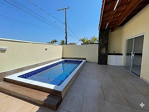 Casa com Piscina 600 Metros da Praia em Itanhaém SP - - Foto 3