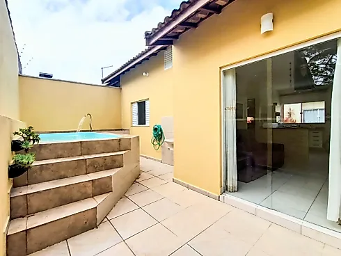 Casa em Condomínio com Piscina Privativa a 350 Metros do Mar - Casa em condomínio em Cibratel II, Itanhaém - Foto 1