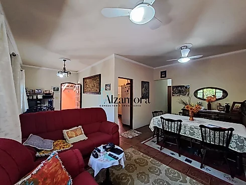 Casa Lote Inteiro com 3 Dormitórios o Ivoty - Foto 9