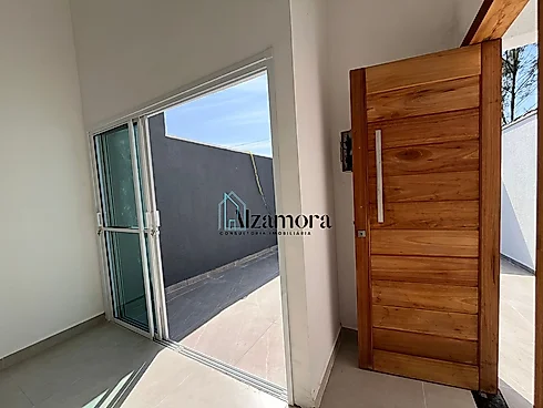 Casa em Jd. São Fernando, Itanhaém