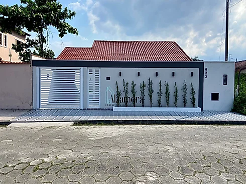 Casa em Jardim Regina, Itanhaém