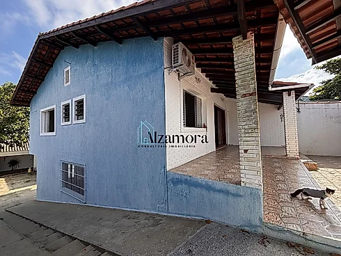 Casa em Jardim Corumbá, Itanhaém