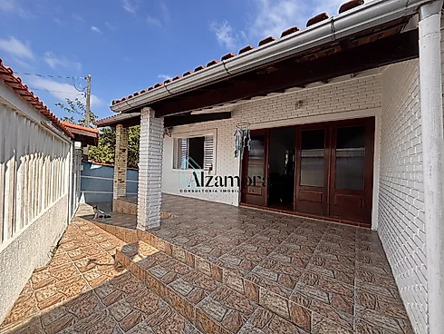 Casa em Jardim Corumbá, Itanhaém