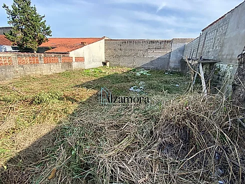 Terreno em Jardim Regina, Itanhaém