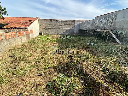 Terreno em Jardim Regina, Itanhaém