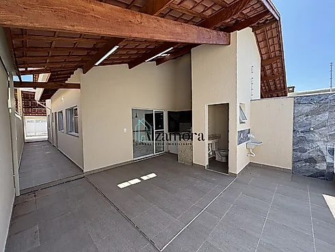 Casa em Jardim Grandesp, Itanhaém