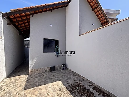 Casa em Nossa Senhora do Sion, Itanhaém