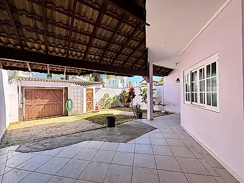 Casa a Venda com 3 Suítes, Piscina e Sacada com Vista para o Mar. - Casa em Cibratel 2, Itanhaém - Foto 5