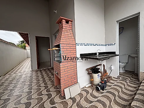 Casa em Campos Elíseos, Itanhaém