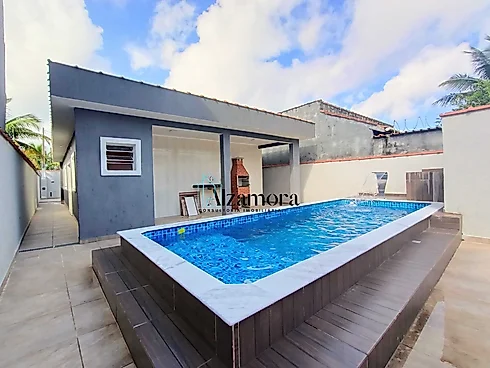 Casa em Jardim Regina, Itanhaém