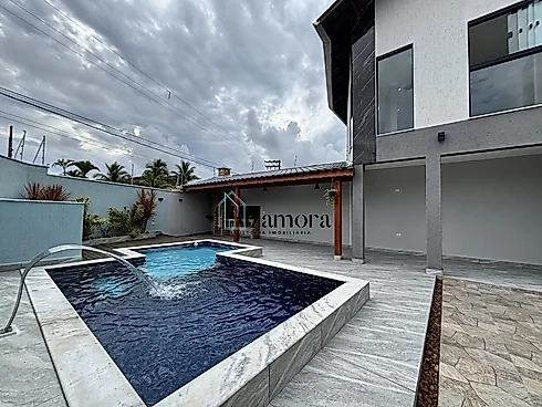 Casa em Jardim Suarão - Praia, Itanhaém