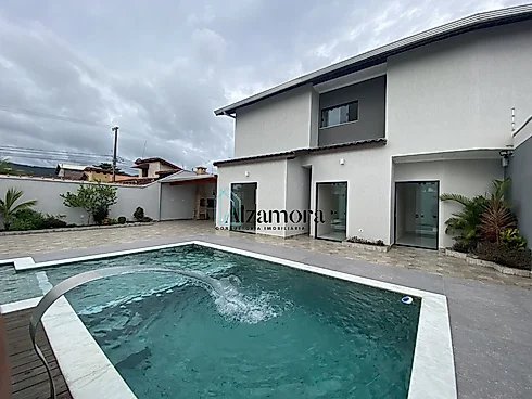 Casa em Jardim Suarão - Praia, Itanhaém