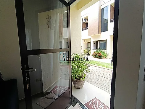 Casa em Jardim Suarão - Praia, Itanhaém