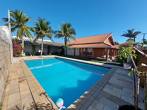 Conforto e Espaço: Casa com 4 Dormitórios em Terreno Amplo. - Casa em Cibratel 2, Itanhaém - Foto 1
