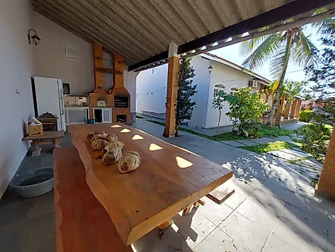 Conforto e Espaço: Casa com 4 Dormitórios em Terreno Amplo. - Casa em Cibratel 2, Itanhaém - Foto 5