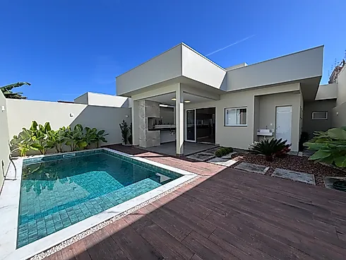 Casa com Piscina, no Bairro Praia dos Sonhos em Itanhaém. - Casa em Praia dos Sonhos, Itanhaém - Foto 1