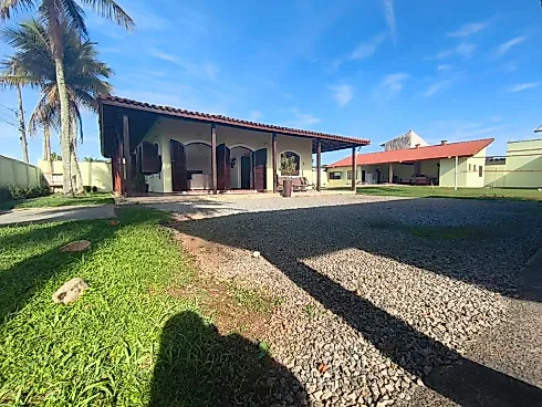 Linda Casa Estilo Chácara Pertino da Praia! Praia dos Sonhos - Casa em Praia dos Sonhos, Itanhaém - Foto 4