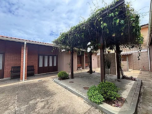 Ótima Casa, Muito Ampla e Confortável - Foto 11