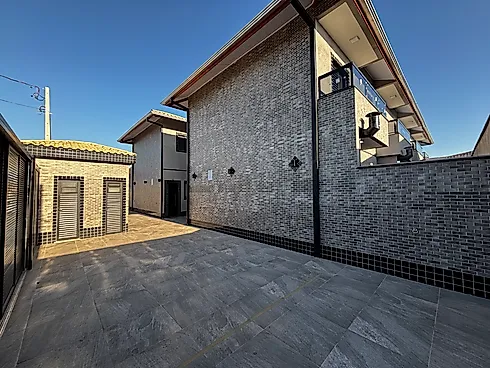 Condomínio Fechado com Piscina - Casa em condomínio em Jarangeiras, Itanhaém - Foto 3