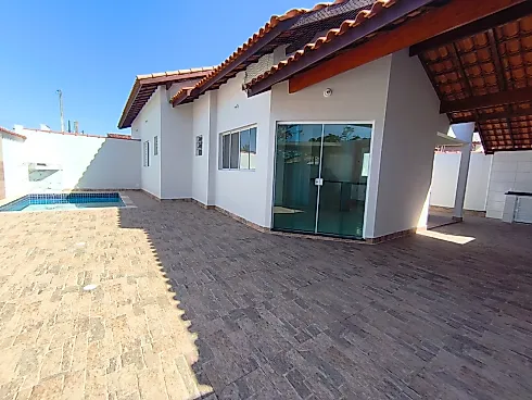 Casa com 03 Dormitórios e Piscina Lado Praia Bairro Tupi Itanhaém -SP - Casa em Cibratel II, Itanhaém - Foto 2