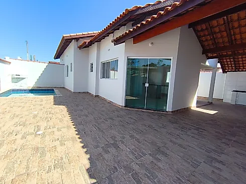 Casa com 03 Dormitórios e Piscina Lado Praia Bairro Tupi Itanhaém -SP - Casa em Cibratel II, Itanhaém - Foto 1