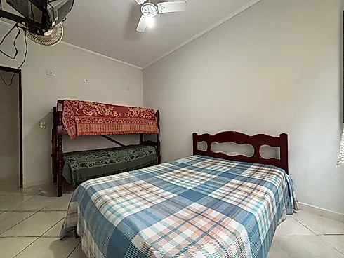 Casa Ampla a Poucos Metros da Praia - Foto 11