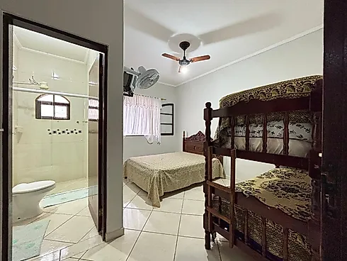 Casa Ampla a Poucos Metros da Praia - Foto 15