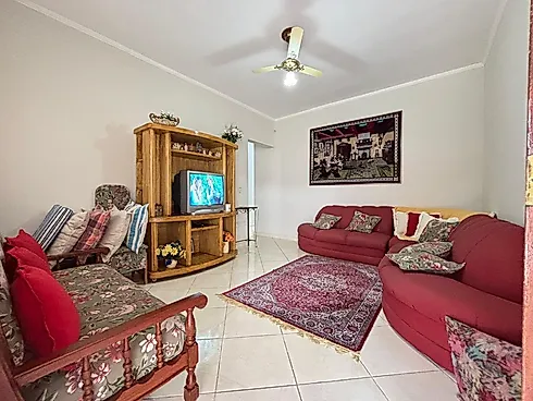 Casa Ampla a Poucos Metros da Praia - Foto 7
