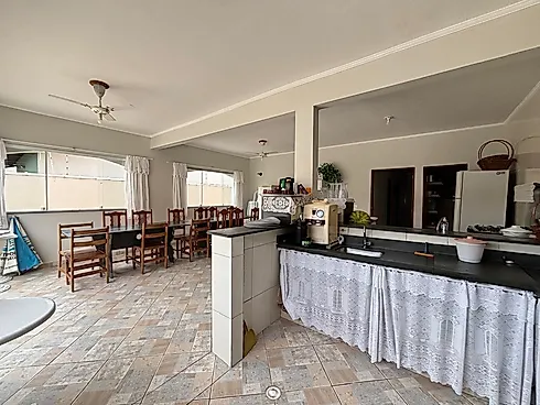 Casa Ampla a Poucos Metros da Praia - Foto 26