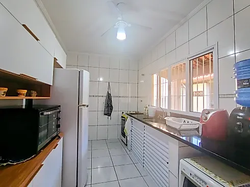 🏡🌊 Excelente Oportunidade a Apenas 300 Metros do Mar! - Foto 11