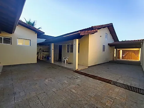 🏡🌊 Excelente Oportunidade a Apenas 300 Metros do Mar! - Foto 15