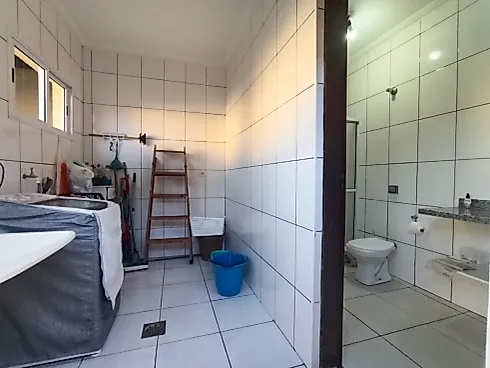 🏡🌊 Excelente Oportunidade a Apenas 300 Metros do Mar! - Foto 16