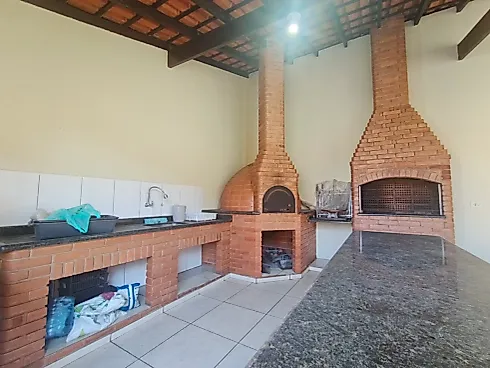🏡🌊 Excelente Oportunidade a Apenas 300 Metros do Mar! - Foto 25