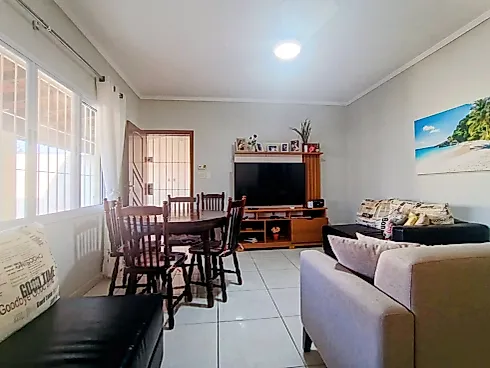 🏡🌊 Excelente Oportunidade a Apenas 300 Metros do Mar! - Casa em Tupy, Itanhaém - Foto 4